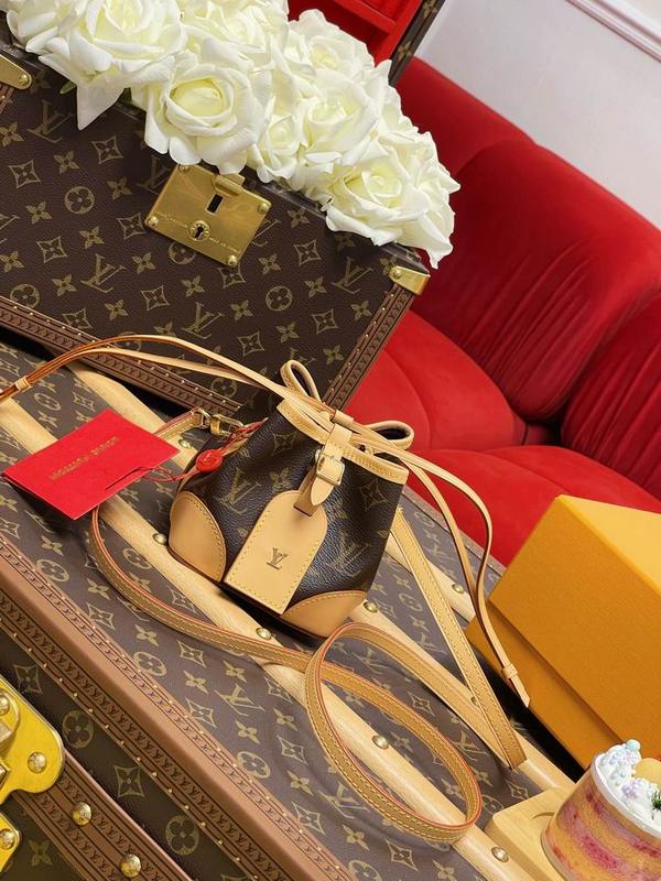 LV Handbags 222